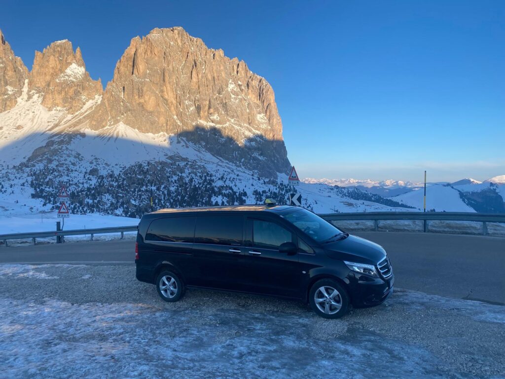Taxi Innsbruck Cortina Italy 